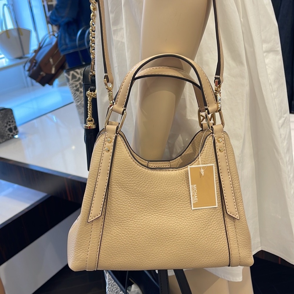 Michael Kors Women's Arlo Small Pebbled Leather Crossbody Bag Buff
NWT - Picture 9 of 16